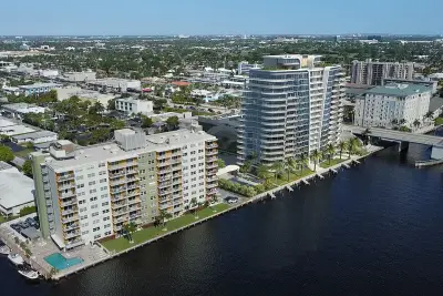 3000 Waterside, Fort Lauderdale, photo 2