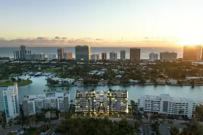Bay Harbor Towers, Bay Harbor Islands, photo 4