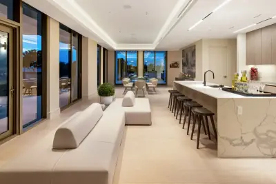Giralda Place, Coral Gables, foto 2
