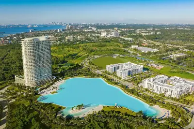 One Park Tower by Turnberry, North Miami, photo 6