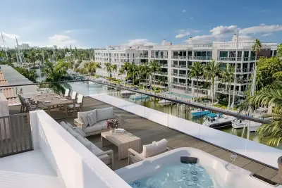 Serene Las Olas, Fort Lauderdale, photo 2