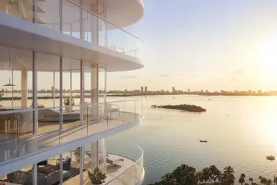 Vela, Miami, photo 1