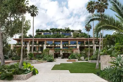 Ziggurat, Miami, photo 2