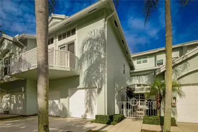905 Mainsail Cir, Jupiter: photo 1 of 32