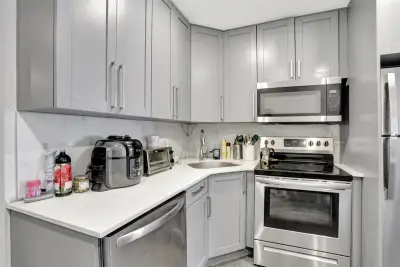2609 NW 9th Ave, Wilton Manors: photo 1 of 22