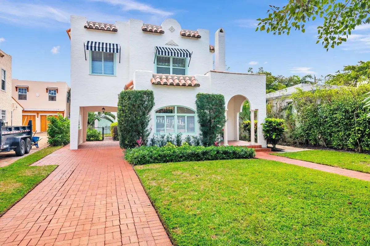 232 Rugby Rd, West Palm Beach: photo 1 of 40