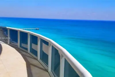 16001 Collins Ave #1901, Sunny Isles Beach: photo 1 of 23