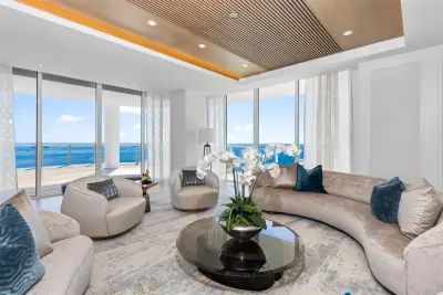 525 N Fort Lauderdale Beach Blvd #2201, Fort Lauderdale: photo 1 of 51