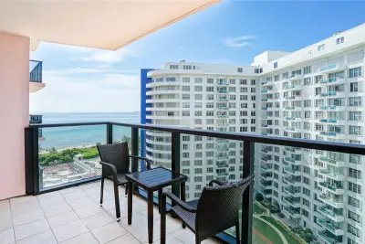 5225 Collins Ave #1417, Miami Beach: photo 1 of 22