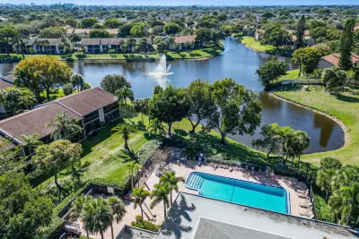 1244 S Military Trl #725, Deerfield Beach: photo 1 of 16
