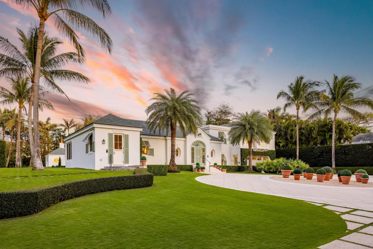 710 S County Rd, Palm Beach: photo 1 of 67