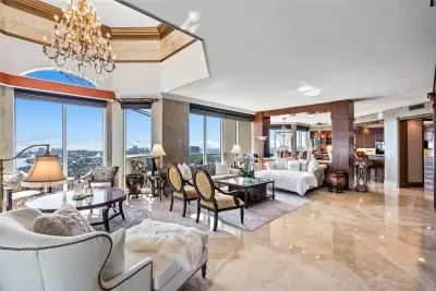 411 N New River Dr #PH 39A, Fort Lauderdale: photo 1 of 36