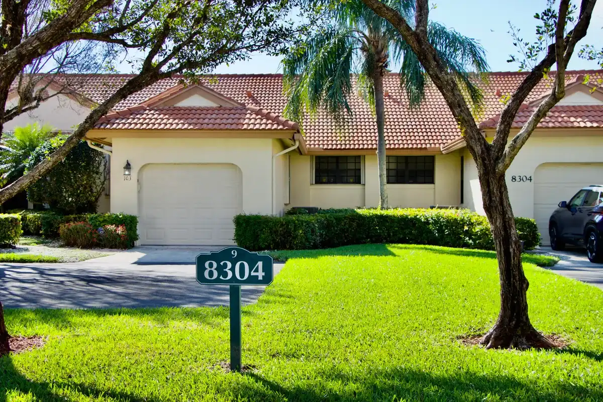 8304 Waterline Dr #103, Boynton Beach: photo 1 of 35