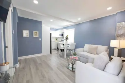 420 Avenida Alegre #4, West Palm Beach: photo 1 of 33