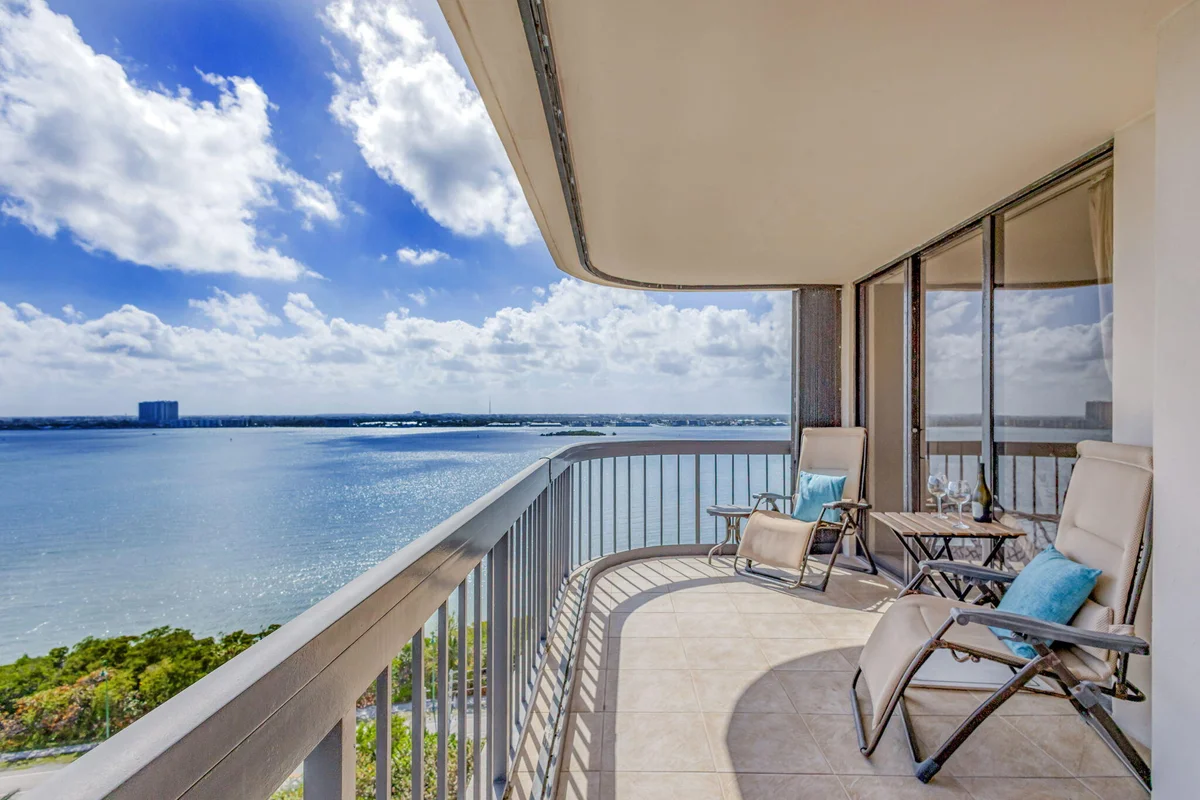 5380 N Ocean Dr #15 A, Riviera Beach: photo 1 of 101