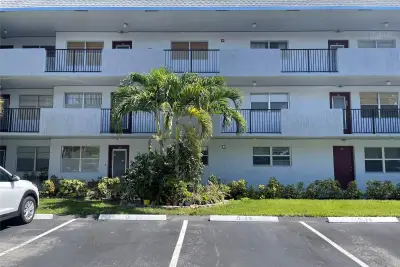 8405 NW 61st St #D-109, Tamarac: photo 1 of 25
