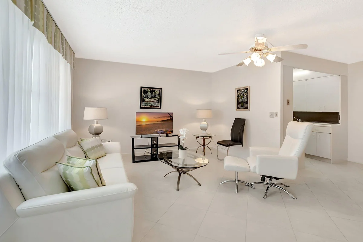 2043 Cambridge C, Deerfield Beach: photo 1 of 75