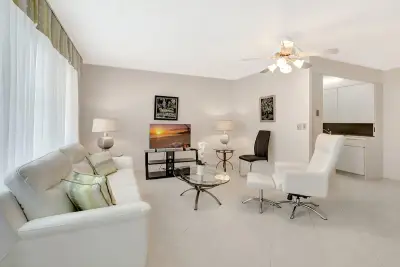 2043 Cambridge C, Deerfield Beach: photo 1 of 75
