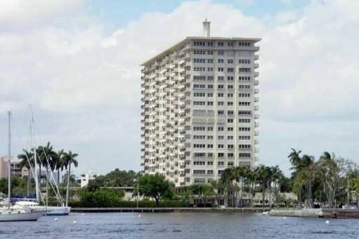 2500 E Las Olas Blvd #308, Fort Lauderdale: photo 1 of 26