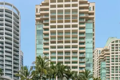 3400 SW 27th Ave #303, Miami: photo 1 of 12