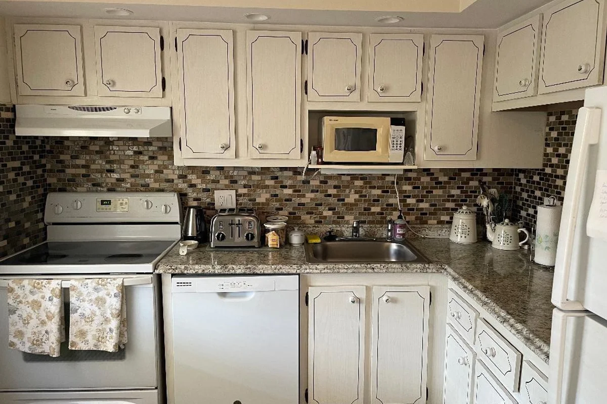 7410 NW 1st St #202, Margate: photo 1 of 25
