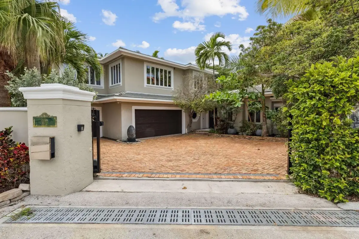 3301 NE 16th St, Fort Lauderdale: photo 1 of 100