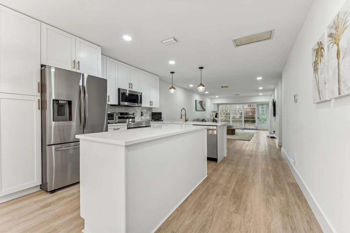 13725 Flora Pl #D, Delray Beach: photo 1 of 12