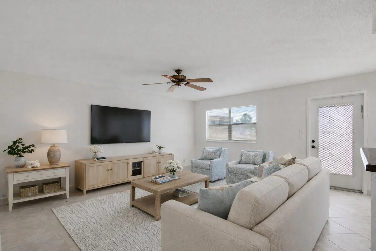 228 Brittany E, Delray Beach: photo 1 of 36