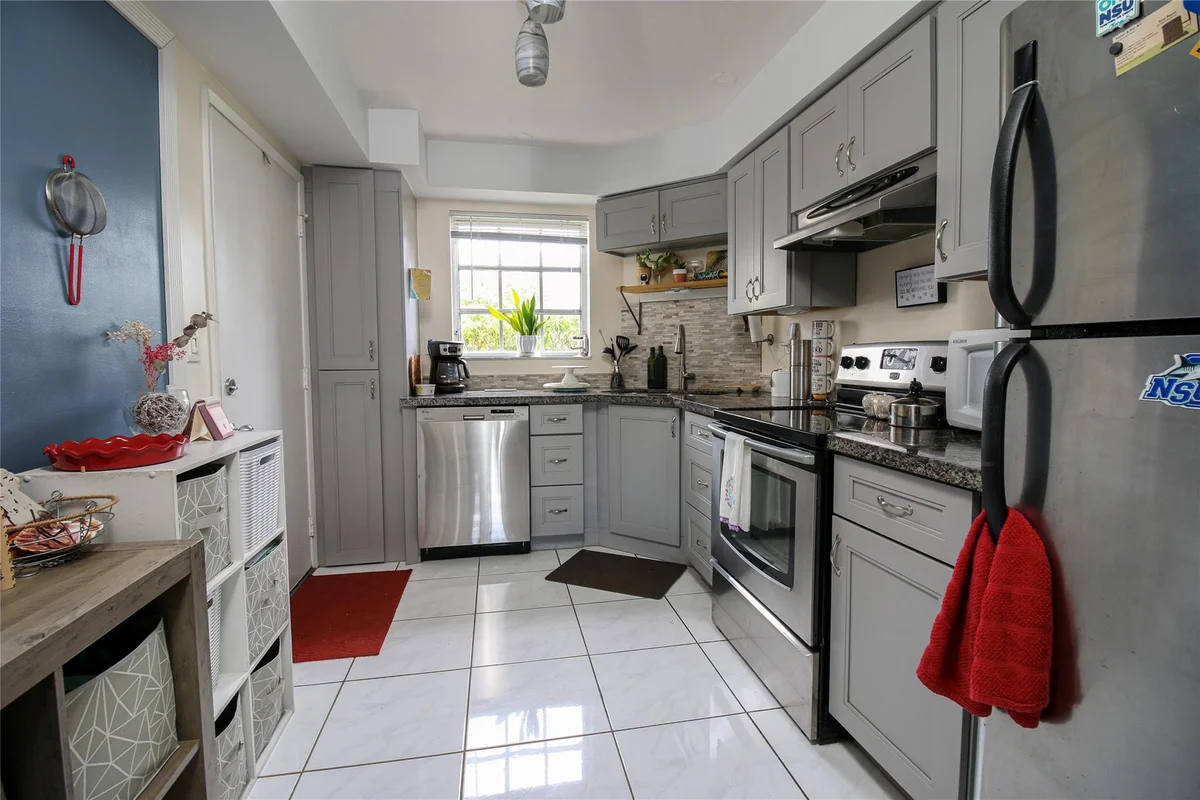 3475 Broken Woods Dr #101, Coral Springs: photo 1 of 19