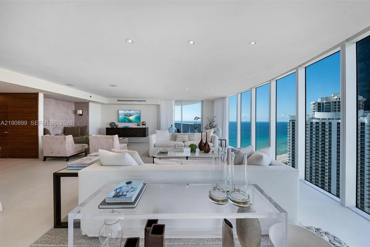 18911 Collins Ave #2705, Sunny Isles Beach: photo 1 of 32
