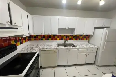 1420 Atlantic Shores Blvd #326, Hallandale Beach: photo 1 of 16
