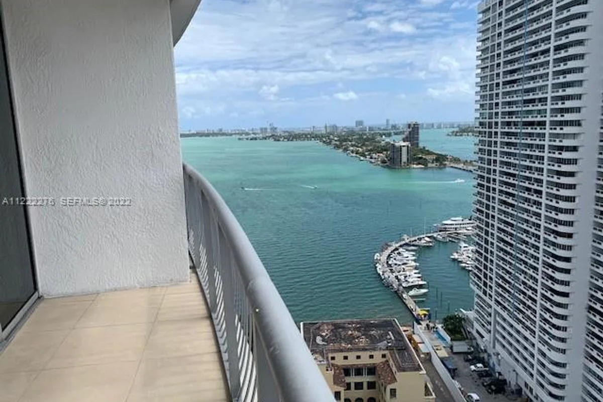 1750 N Bayshore Dr #2806, Miami: photo 1 of 18