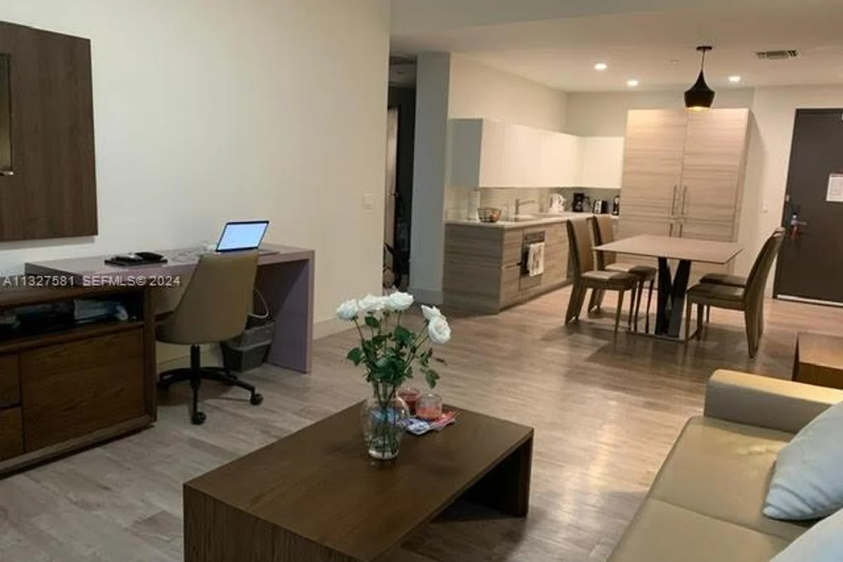777 N Ocean Dr #S333, Hollywood: photo 1 of 25