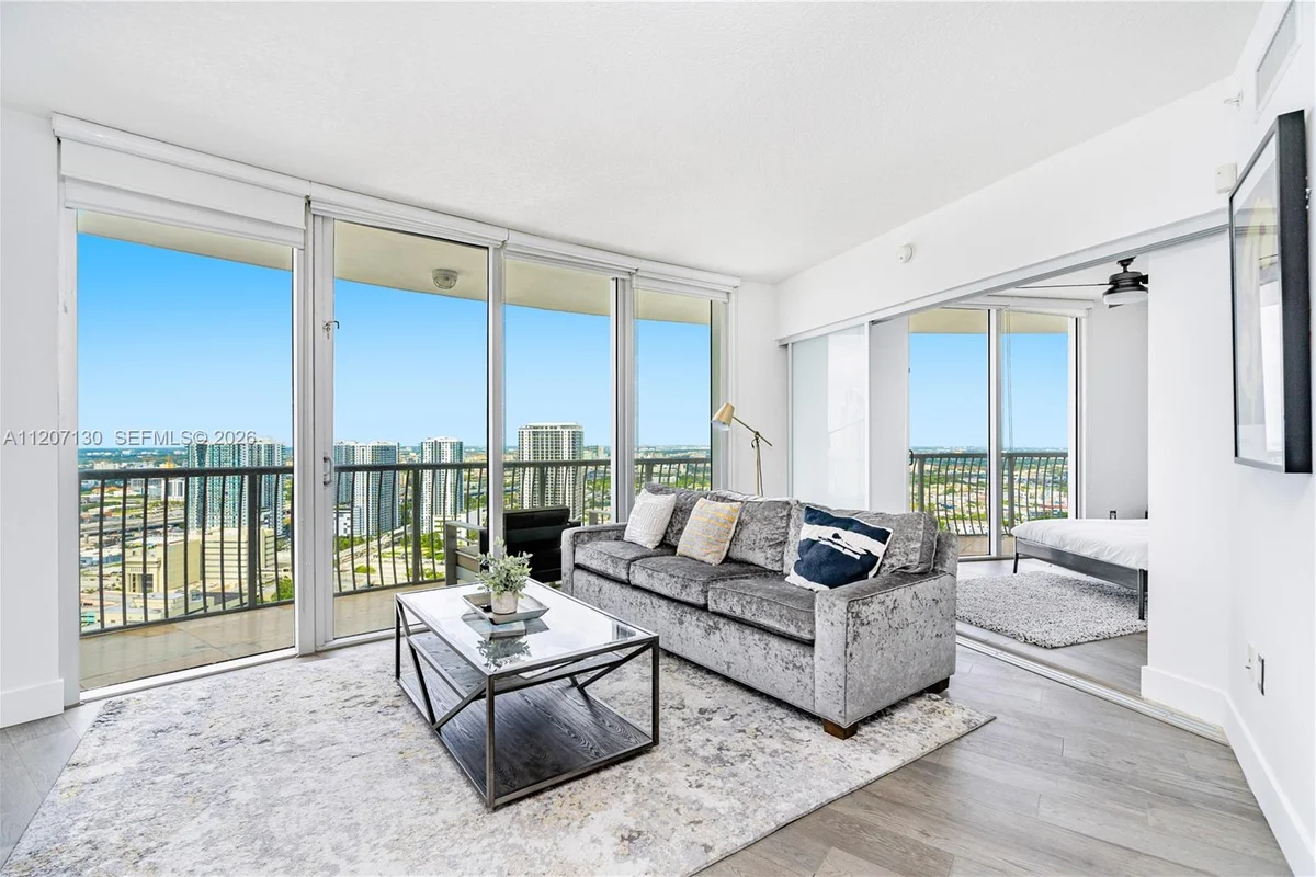 1750 N Bayshore Dr #3914, Miami: photo 1 of 59