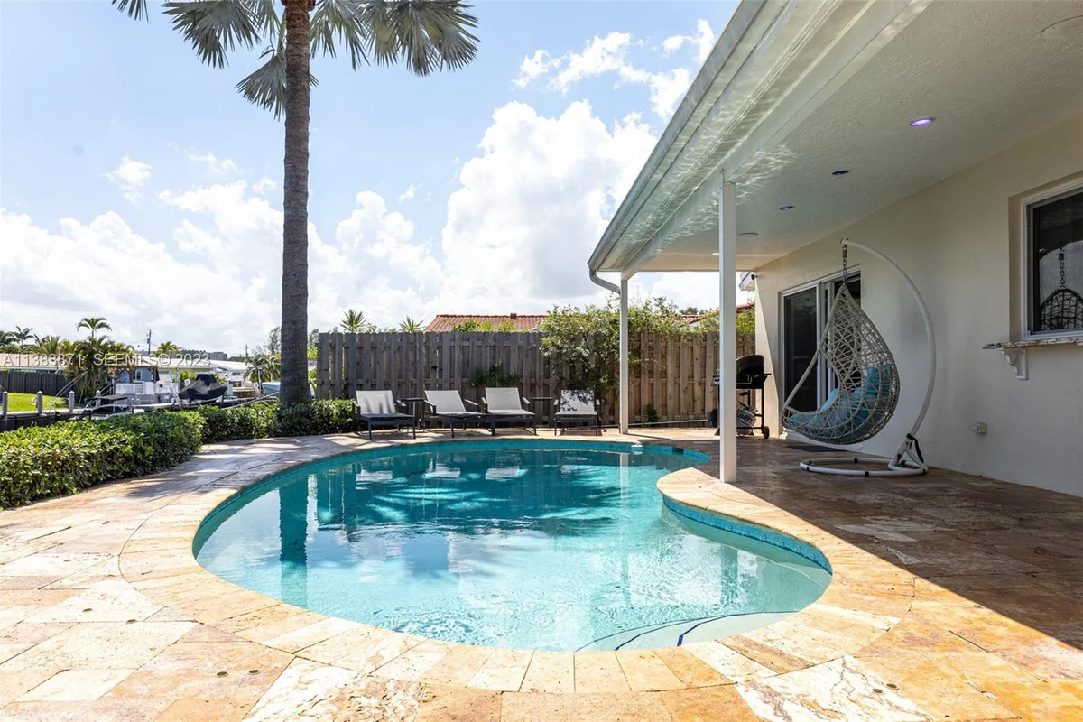1466 NE 57th Ct, Fort Lauderdale: photo 1 of 78