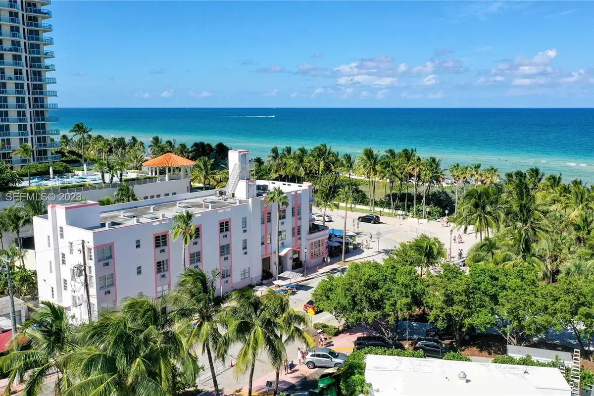 7300 Ocean Ter #110, Miami Beach: photo 1 of 24