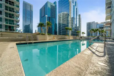 1200 Brickell Bay Dr #3619, Miami: photo 1 of 32