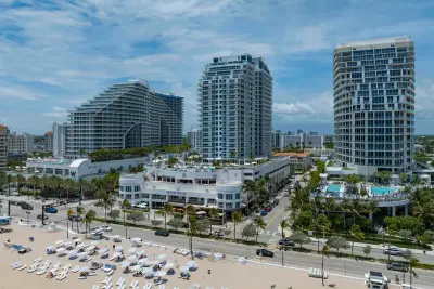 505 N Fort Lauderdale Beach #1809, Fort Lauderdale: photo 1 of 55