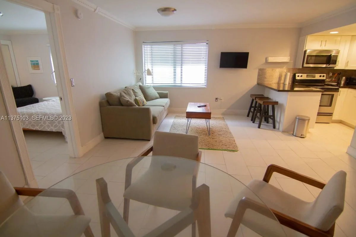 753 Michigan Ave #2C, Miami Beach: photo 1 of 19