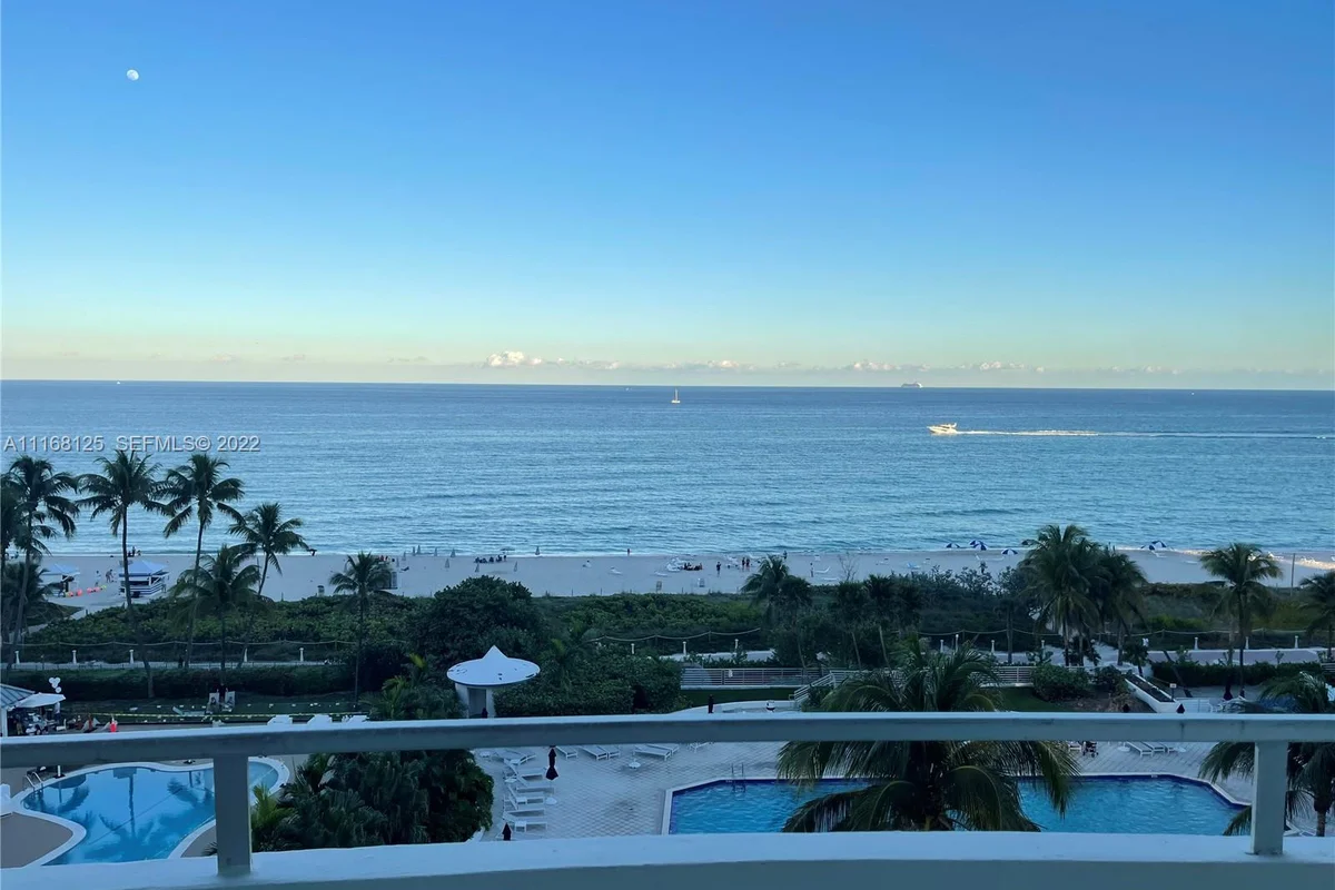 5161 Collins Ave #914, Miami Beach: photo 1 of 36