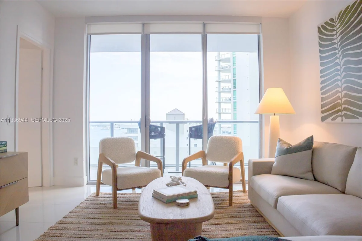 1300 Brickell Bay Dr #1608, Miami: photo 1 of 36