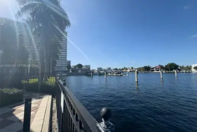 1945 S Ocean Dr #M5, Hallandale Beach: photo 1 of 57