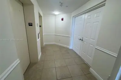 3330 NE 190 St #1215, Aventura: photo 1 of 35