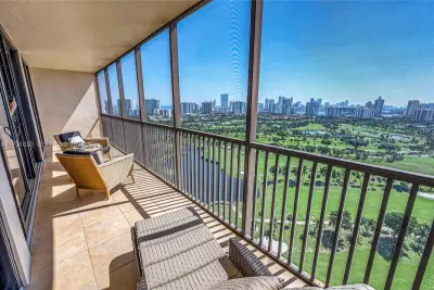 20379 W Country Club Dr #PH-36, Aventura: photo 1 of 15