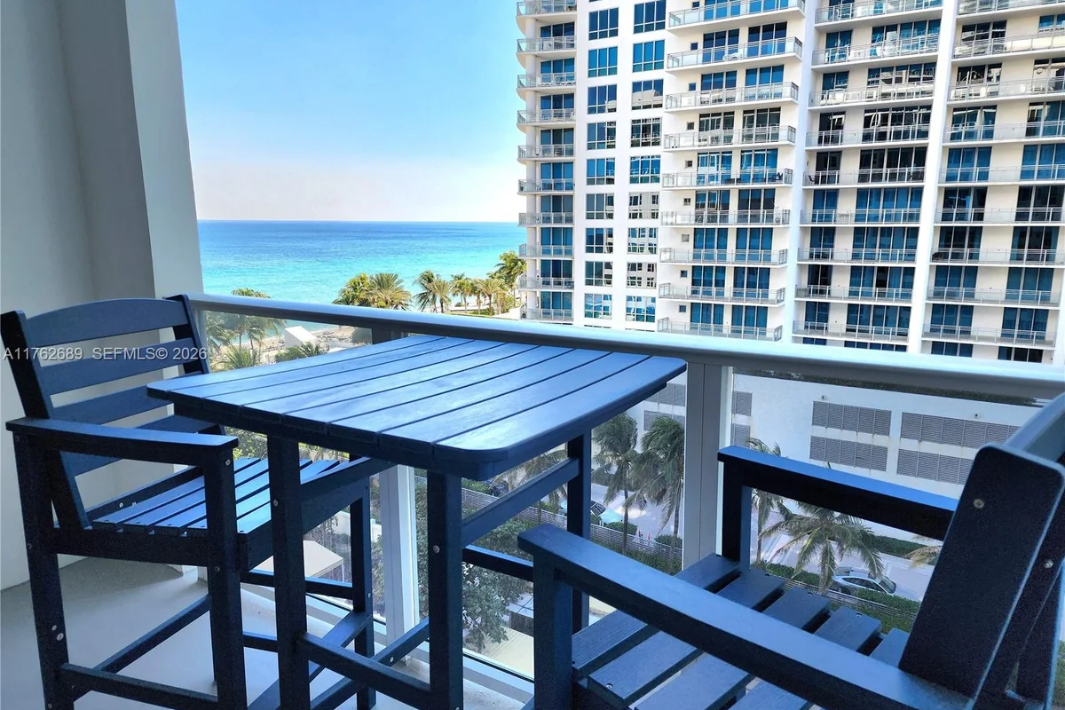 3505 S Ocean Dr #819, Hollywood: photo 1 of 28