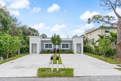 1212 NW 6th Ct, Fort Lauderdale: photo 1 of 36