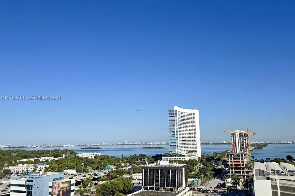 3470 E Coast Ave #H1404, Miami: photo 1 of 39