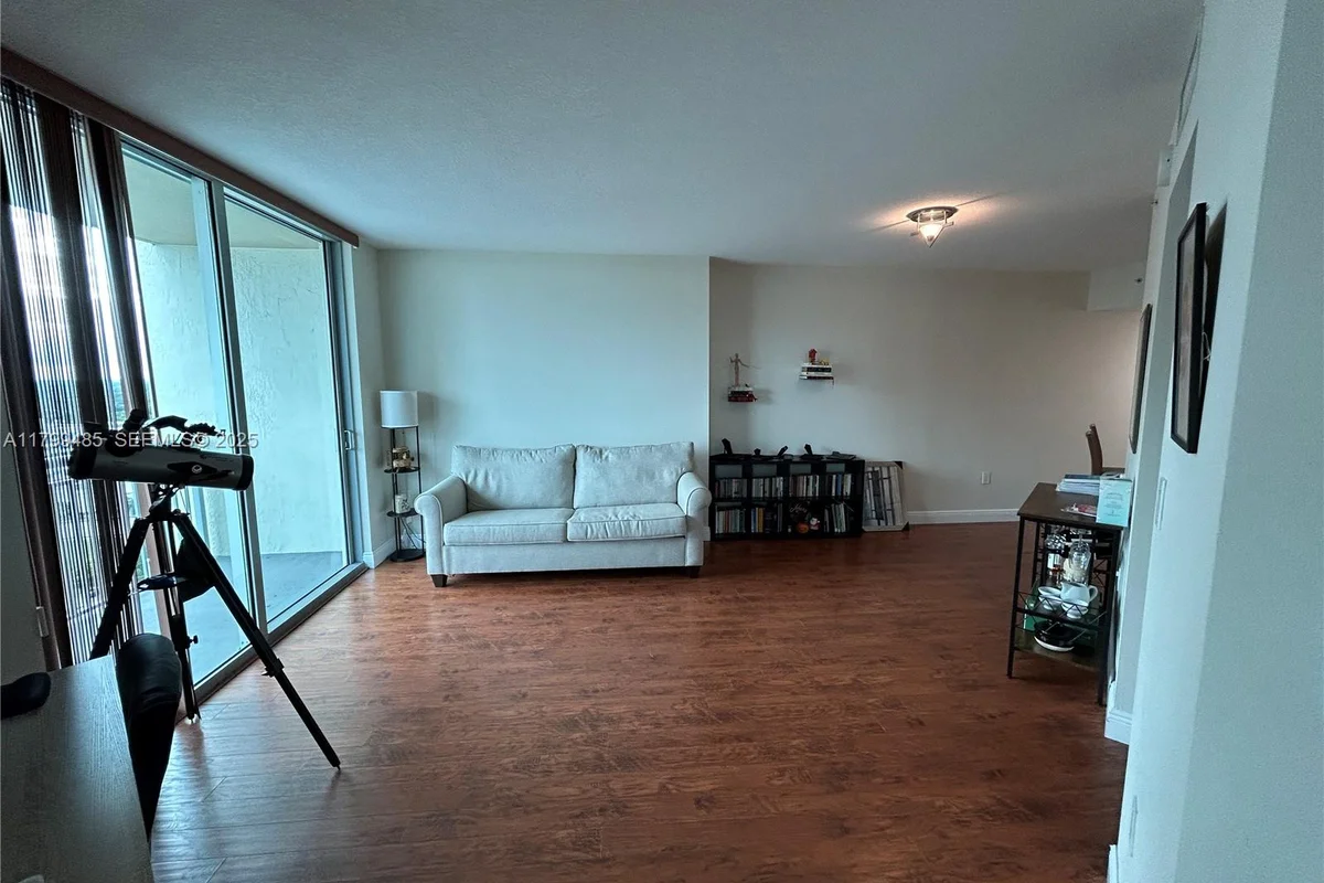 9066 SW 73rd Ct #1504, Miami: photo 1 of 19