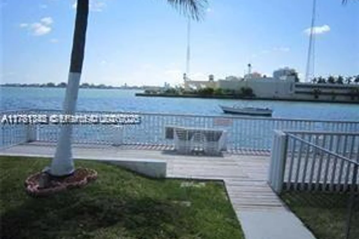 7909 East Dr #101, North Bay Village: photo 1 of 4