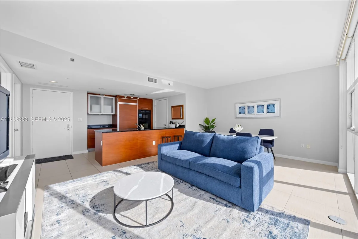 1830 S Ocean Dr #1807, Hallandale Beach: photo 1 of 31